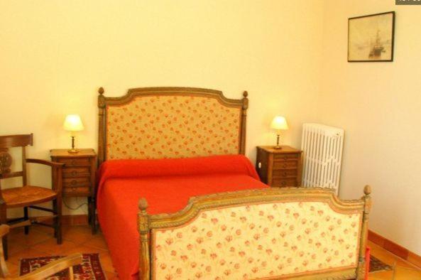 Chateau Belles Graves Pomérols Room photo
